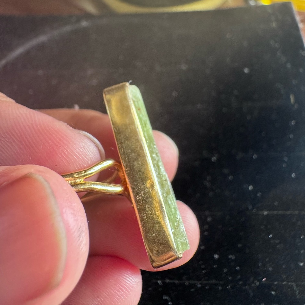 Gold Brass Ring with kyaniteG reen Stone - Picture 4 of 7